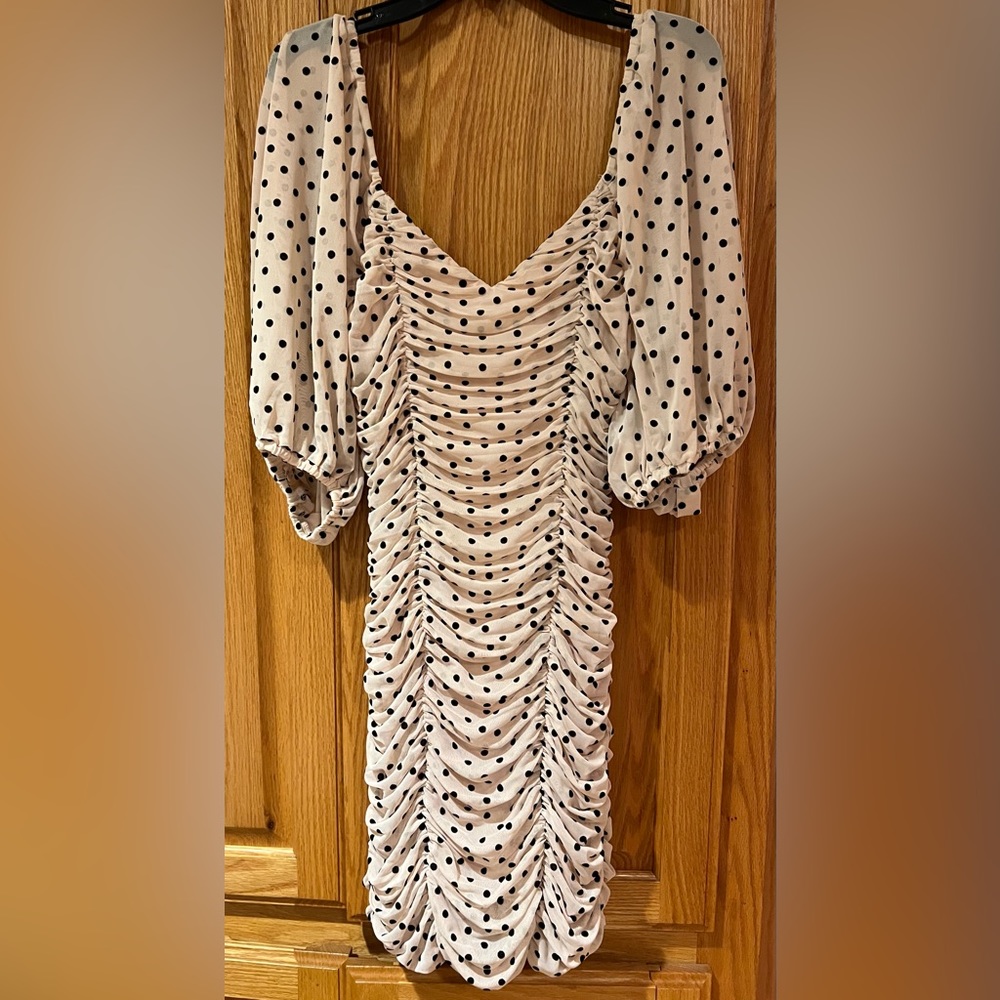 Re:Named Cream w/ Black Polka‎ Dots Ruched Lined Bodycon Mini Dress Size Small